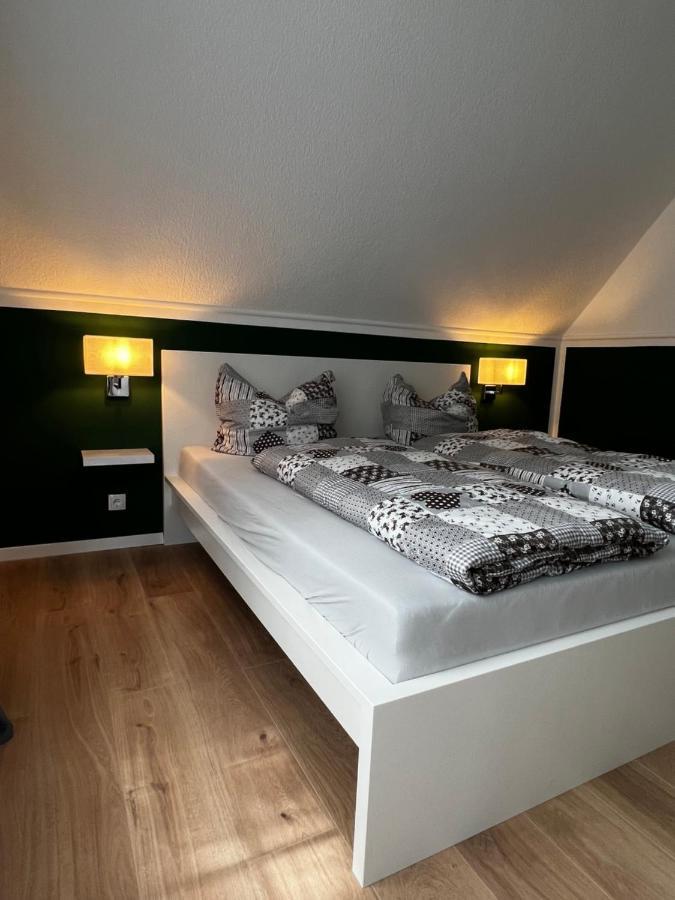 Ferienwohnung Zum Scheibe-See Гойерсверда Екстер'єр фото